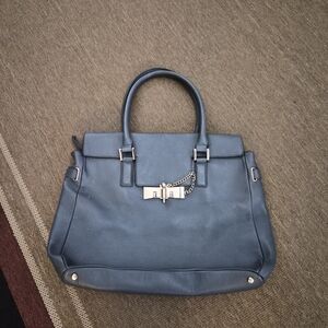 Elegant Blue Leather Handbag